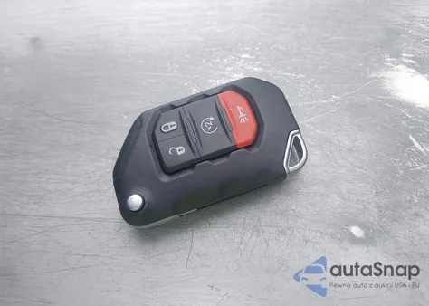 2024 Jeep Wrangler 4Xe Sahara 4Xe z USA, uszkodzony, nr VIN 1C4RJXP6XRW203754